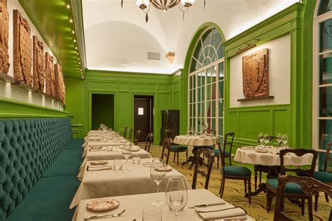 gucci apre un ristorante a firenze|gucci restaurant florence.